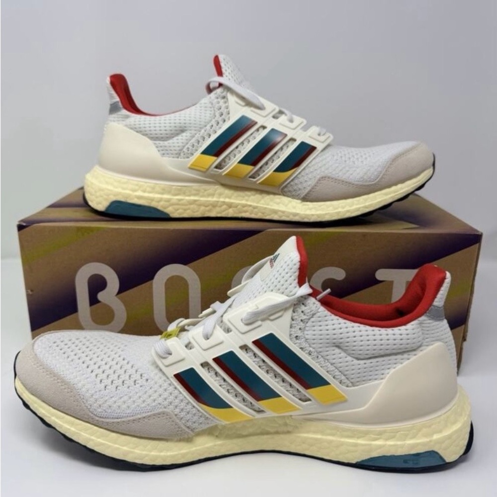 Adidas Ultra Boost DNA 1.0 ZX 6000 (Style Code: H05265) - New with Box